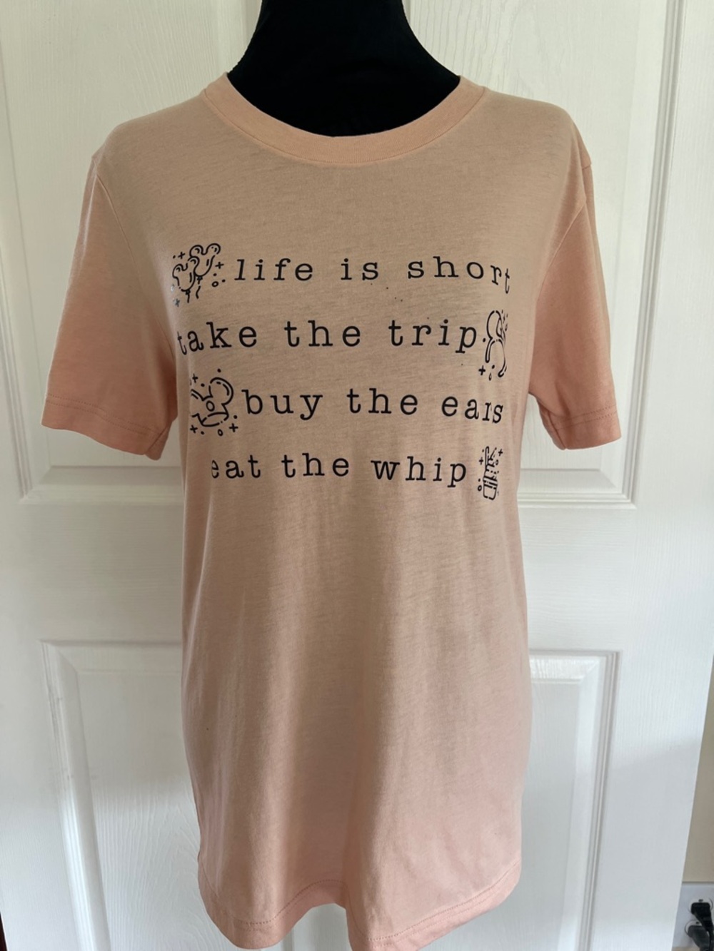 Graphic Crewneck Tee - Life Is Short Slogan , Disney graphic in Light Peach M